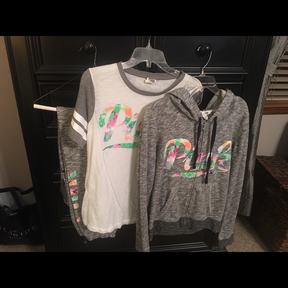 Pink sweatsuit. 3 pieces.